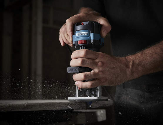 Défonceuse filaire Erbauer EPR710 710 W 3663602796305 Défonceuse filaire Erbauer EPR710 710 W 3663602796305